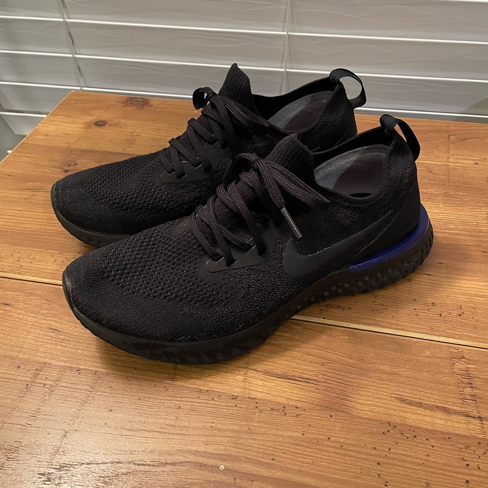 Nike Epic React Flyknit size 8 (Black/Blue)
